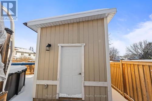 815 Buttonbush Court, Oshawa (Pinecrest), ON - Outdoor With Exterior