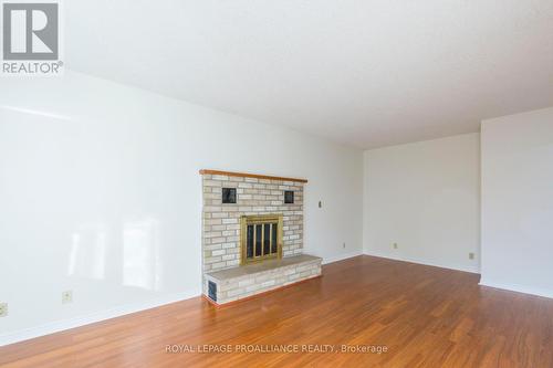 37 Dungannon Drive, Belleville (Belleville Ward), ON - Indoor With Fireplace