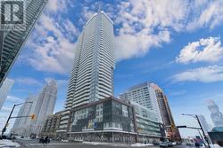 407 - 4065 CONFEDERATION PARKWAY  Mississauga (City Centre), ON L5B 0L4