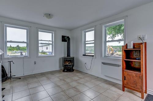 Salon - 6775Z Route Sir-Wilfrid-Laurier, Mirabel, QC - Indoor Photo Showing Other Room