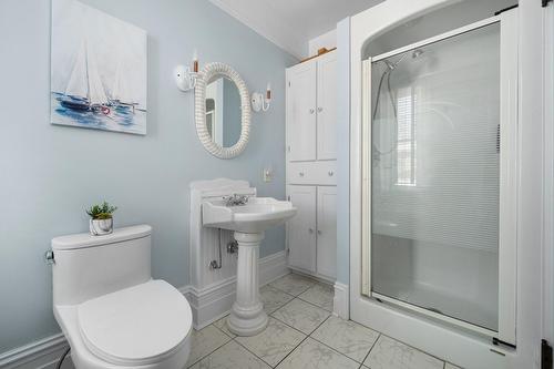 Salle de bains - 3 Rue Bridge, Ormstown, QC - Indoor Photo Showing Bathroom