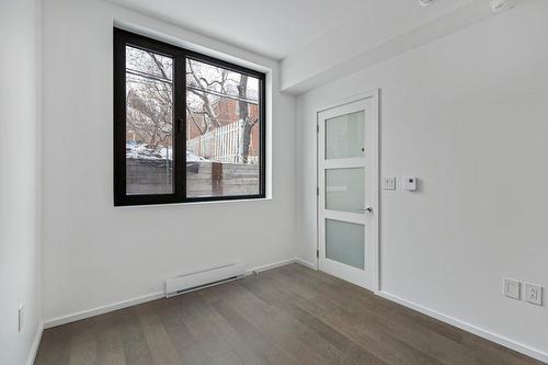 Chambre à coucher - 116-585 Av. Glengarry, Mont-Royal, QC - Indoor Photo Showing Other Room