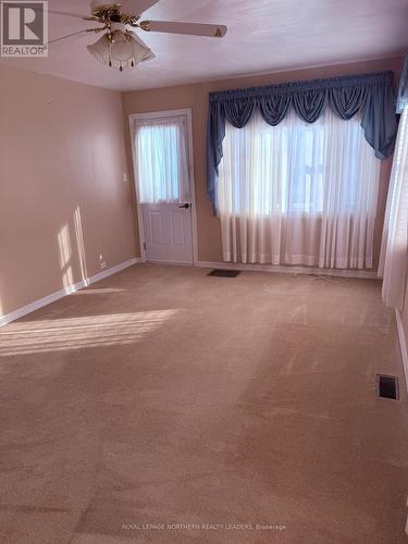 205 Balsam Street N, Timmins (Tne - Central), ON - Indoor Photo Showing Other Room