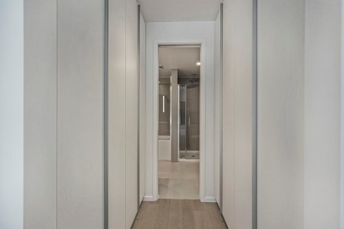 Penderie (Walk-in) - 118-585 Av. Glengarry, Mont-Royal, QC - Indoor