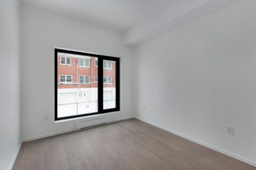 Chambre à coucher - 118-585 Av. Glengarry, Mont-Royal, QC - Indoor Photo Showing Other Room