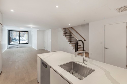 Autre - 118-585 Av. Glengarry, Mont-Royal, QC - Indoor Photo Showing Kitchen