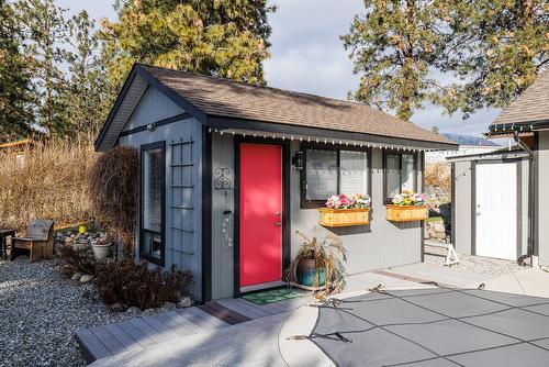 2575 Pineridge Place, West Kelowna, BC - Outdoor