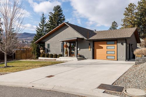 2575 Pineridge Place, West Kelowna, BC - Outdoor