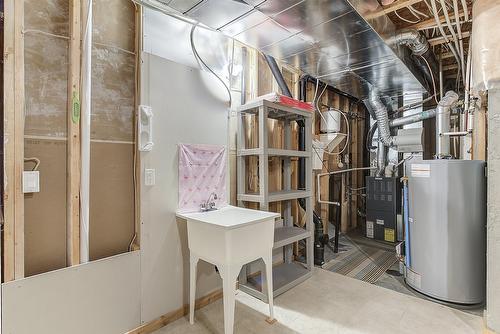 135-4035 Gellatly Road, West Kelowna, BC - Indoor Photo Showing Basement