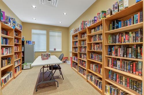 135-4035 Gellatly Road, West Kelowna, BC - Indoor Photo Showing Office