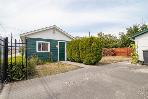 1408 Graham Street, Kelowna, BC - Outdoor