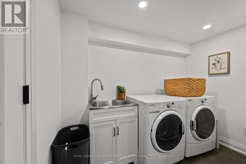 54 Thursfield Crescent, Toronto, ON - Indoor Photo Showing Laundry Room