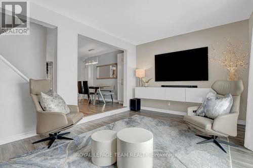 36 - 6424 Timothy Court, Ottawa, ON - Indoor Photo Showing Living Room