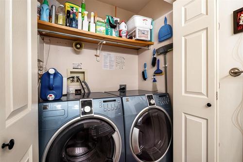 Main floor laundry - 7 191 Hamilton Avenue, Winnipeg, MB - Indoor Photo Showing Laundry Room