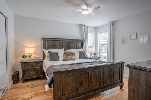 Chambre à coucher principale - 1900 165E Rue, Saint-Georges, QC - Indoor Photo Showing Bedroom