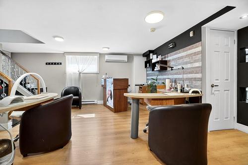 Sous-sol - 5050  - 5052 Boul. Henri-Bourassa E., Montréal (Montréal-Nord), QC - Indoor