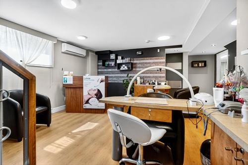 Sous-sol - 5050  - 5052 Boul. Henri-Bourassa E., Montréal (Montréal-Nord), QC - Indoor