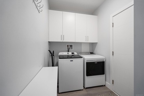 2407 Mountain Heights Dr, Sooke, BC 