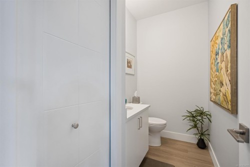 2407 Mountain Heights Dr, Sooke, BC 