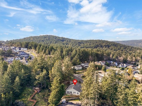 2407 Mountain Heights Dr, Sooke, BC 