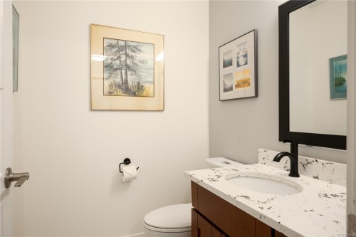 107-2899 River Rd, Chemainus, BC 