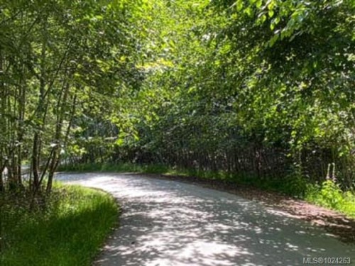 6 Cudmore Rd, Salt Spring, BC 