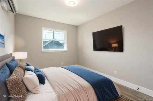 649 5Th St, Courtenay, BC 