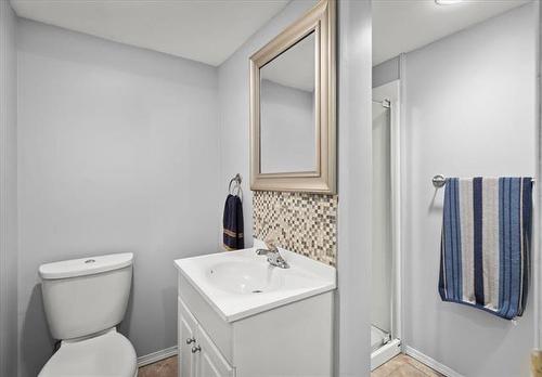 4 Teakwood Ave, Winnipeg, MB 