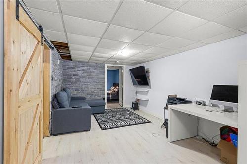 1067 Baudoux Pl, Winnipeg, MB 