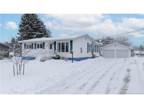 13 Cougle Rd, Sussex Corner, NB 