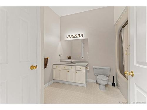 111-208 Virginia, Dieppe, NB 