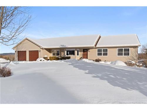 57 Leo Ave, Sussex, NB 