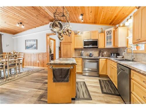 1937 Melanson Rd, Lakeburn, NB 