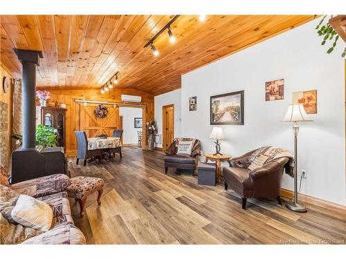 1937 Melanson Rd, Lakeburn, NB 