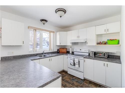 1085 Westbrook Crt, Bathurst, NB 