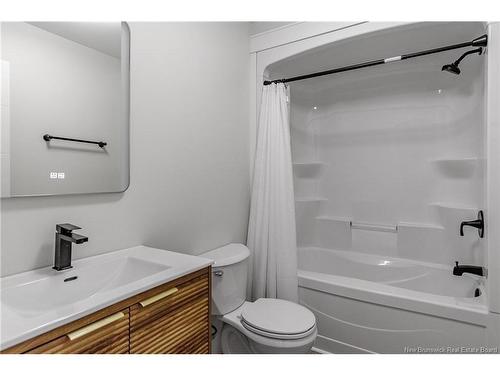 180 Arlington Cres, Saint John, NB 