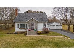 125 Josselyn RD  Saint John, NB E2J 3B6