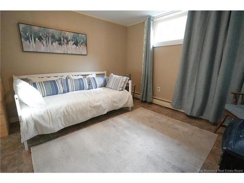 50 Birch Cres, Rothesay, NB 