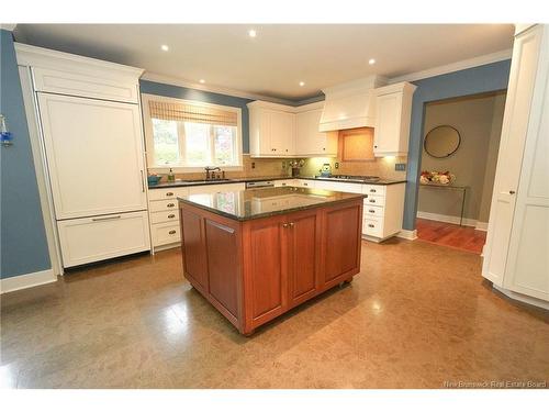 50 Birch Cres, Rothesay, NB 