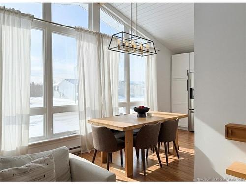 1250 Vantassell St, Bathurst, NB 