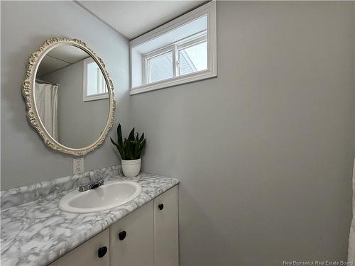 1250 Vantassell St, Bathurst, NB 