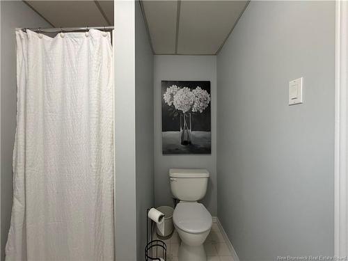 1250 Vantassell St, Bathurst, NB 