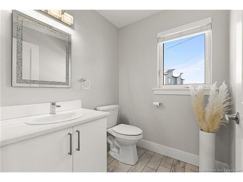 206 Herman St, Dieppe, NB 