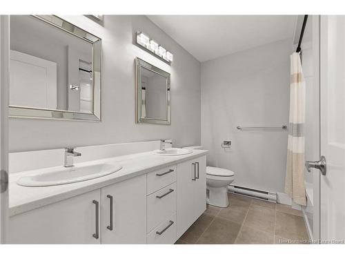 206 Herman St, Dieppe, NB 