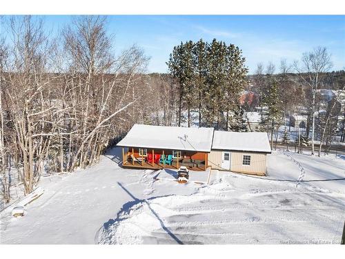 19 Slope Rd, Minto, NB 