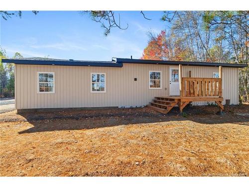 19 Slope Rd, Minto, NB 