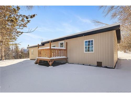 19 Slope Rd, Minto, NB 