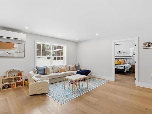 82 Town Road, Falmouth, NS 