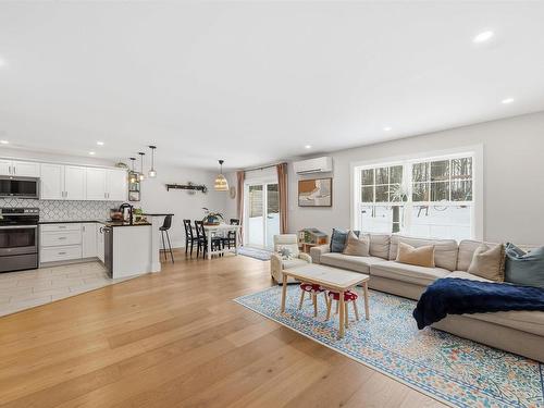 82 Town Road, Falmouth, NS 