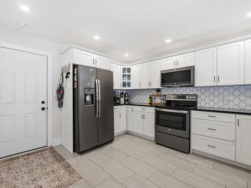 82 Town Road, Falmouth, NS 